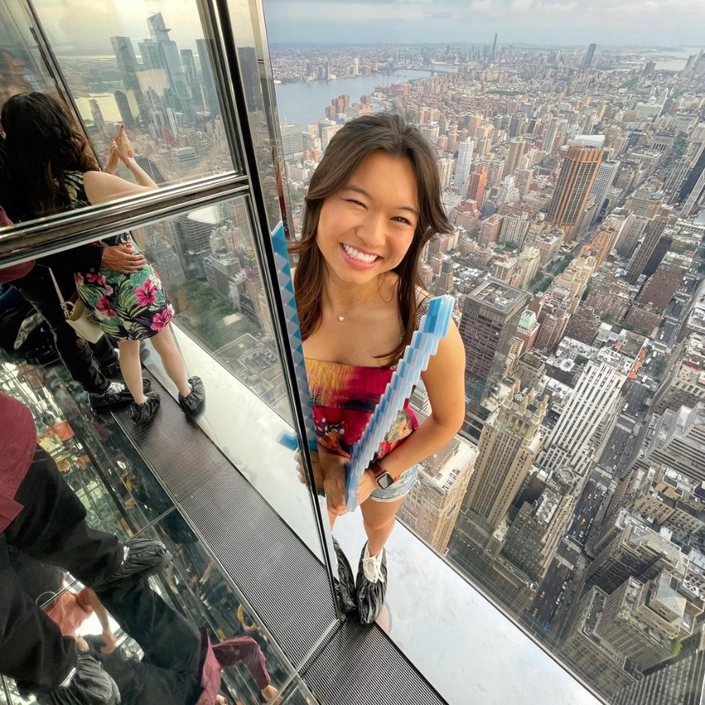 Meet your Posher, Ash